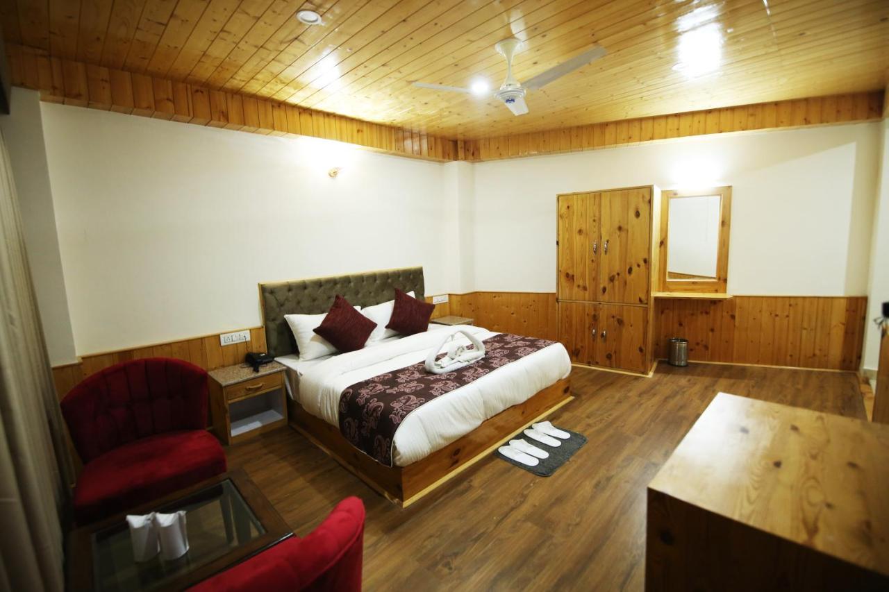 Blossom Hill Retreat Hotel Manāli Exterior foto